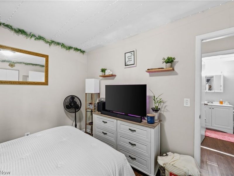 5216 E Lake Road, Sheffield, OH 44054 Photo 21