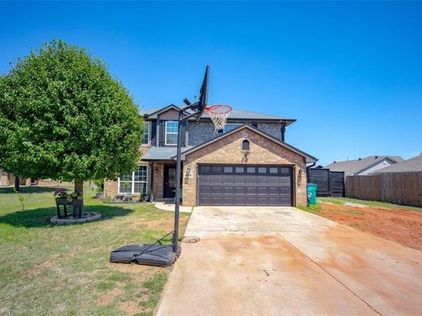 4516 Hunter Boulevard, Oklahoma City, OK 73179