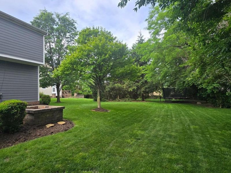 6800 Royal Plume Drive , Dublin, OH 43016 Photo 3