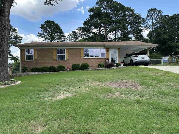 209 Nash St Street , Hot Springs, AR 71913