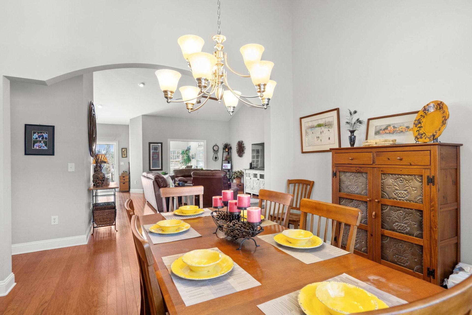 9181 Abingdon Dr. Photo 16