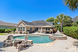 9181 Abingdon Dr. photo 4