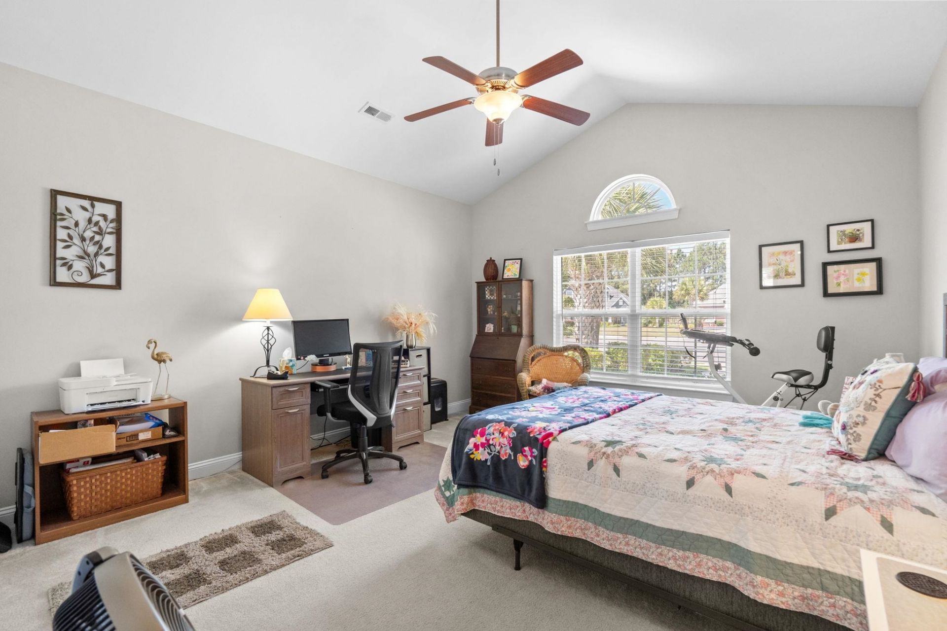 9181 Abingdon Dr. Photo 33