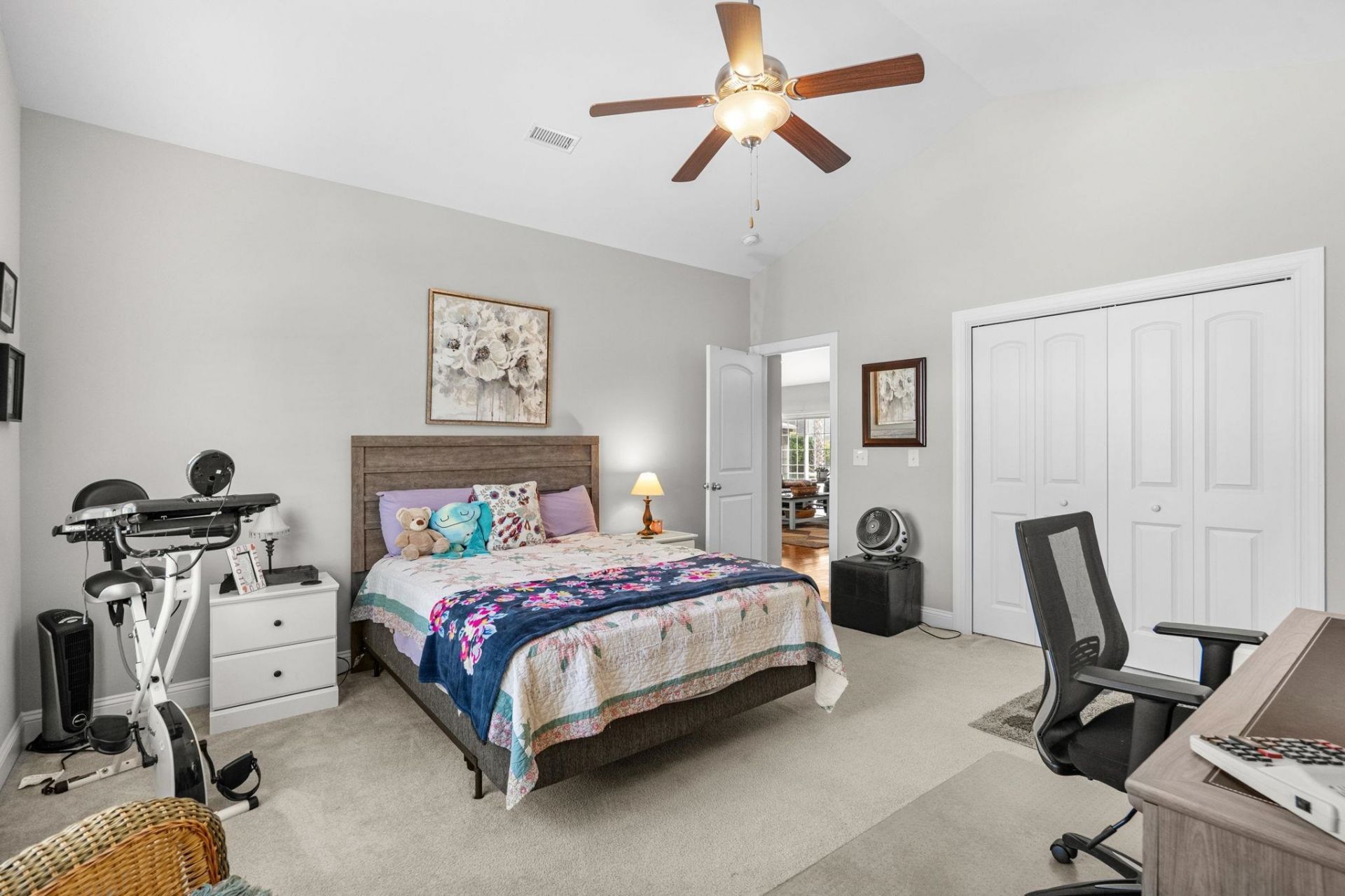 9181 Abingdon Dr. Photo 35