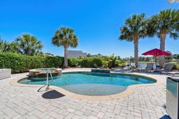9181 Abingdon Dr. photo 4