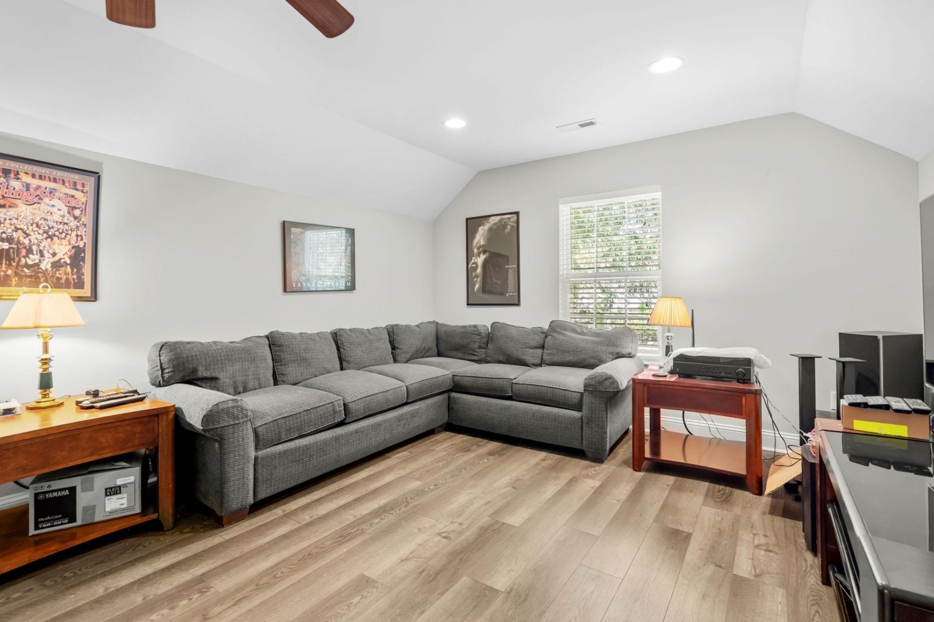 9181 Abingdon Dr. Photo 41
