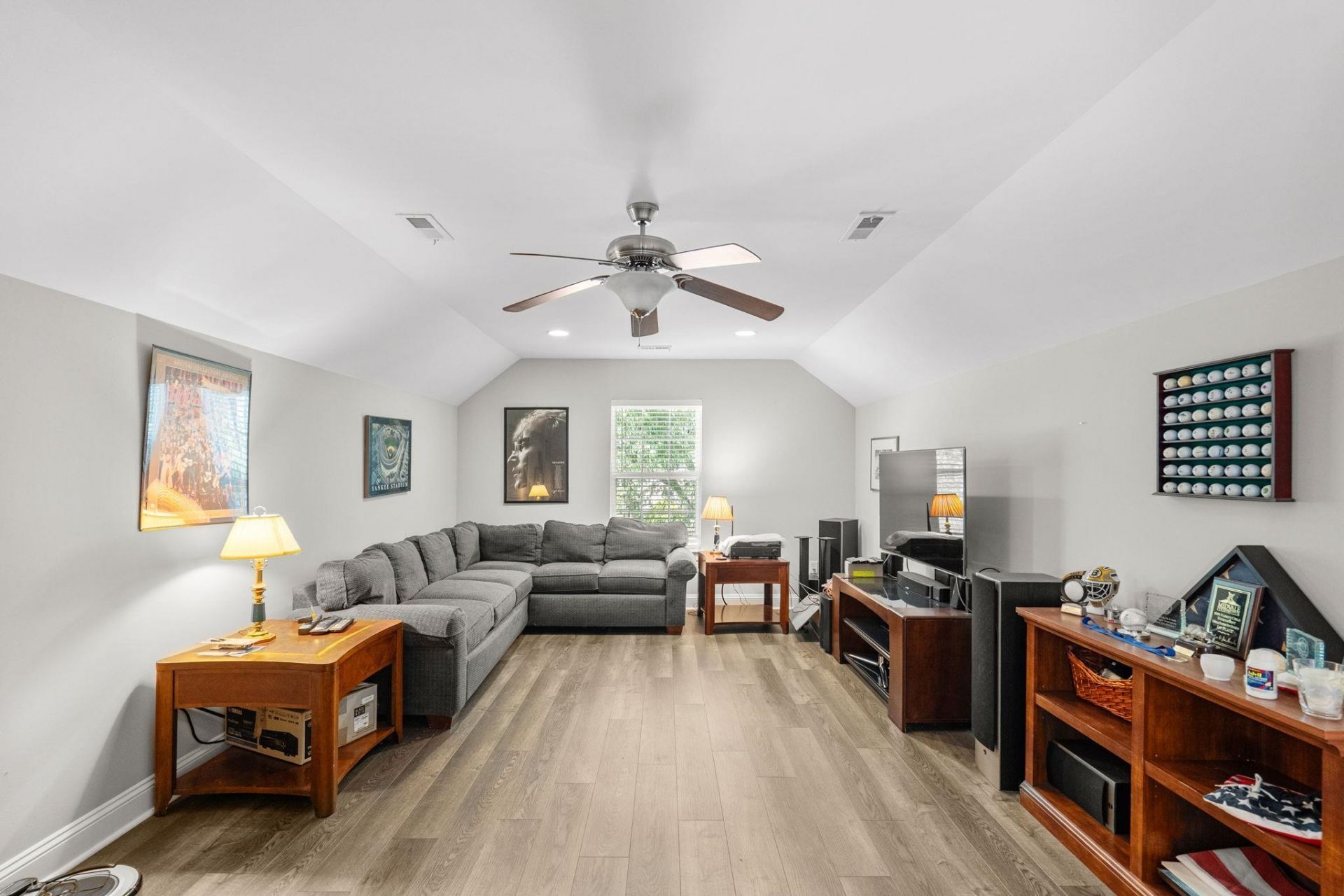 9181 Abingdon Dr. Photo 42