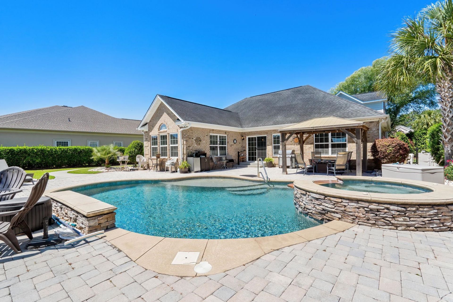9181 Abingdon Dr. Photo 50