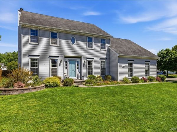 145 Crystal Springs Lane , East Amherst, NY 14051