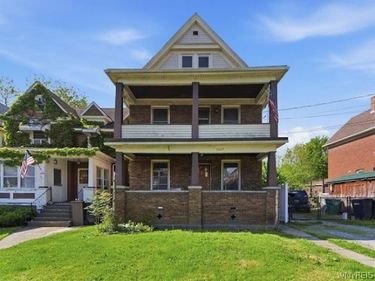 1427 Fort Avenue , Niagara Falls, NY 14303