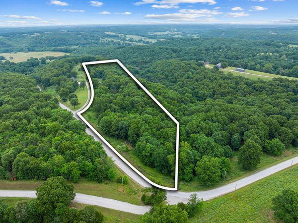 000 Sycamore Ranch Road , Galena, MO 65656