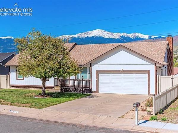 6302 Pulpit Rock Drive, Colorado Springs, CO 80918