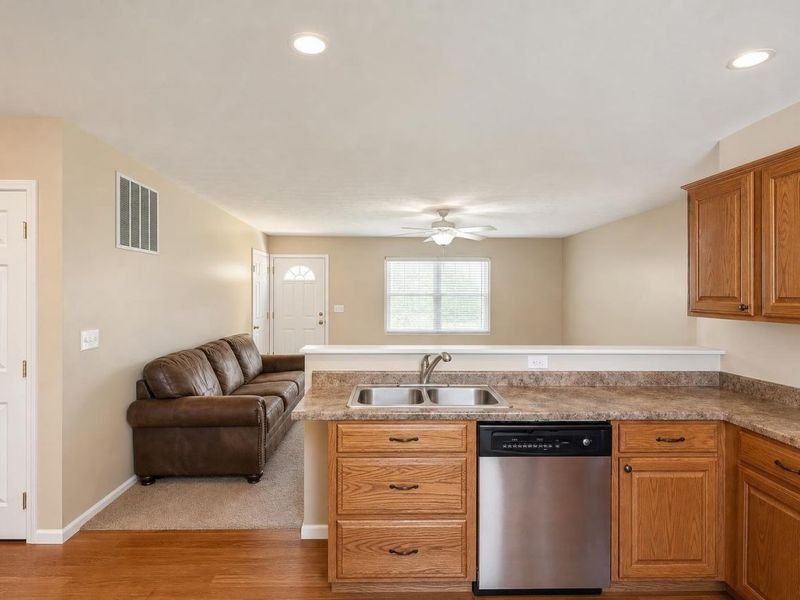 517 N Elm Street, Bellefontaine, OH 43311 Photo 11