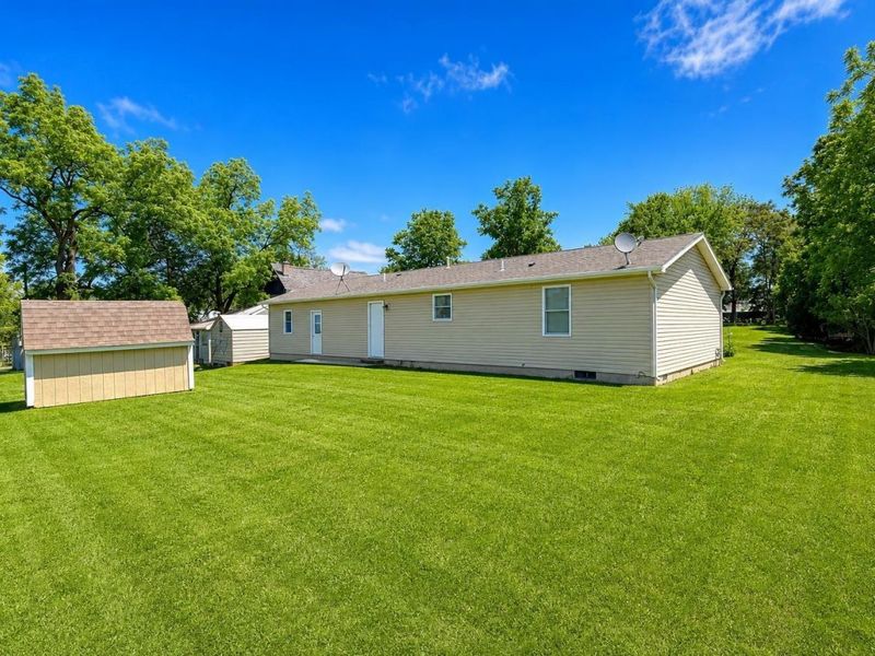 517 N Elm Street, Bellefontaine, OH 43311 Photo 3