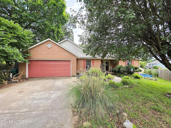 7807 Squirrel Lane, Powell, TN 37849
