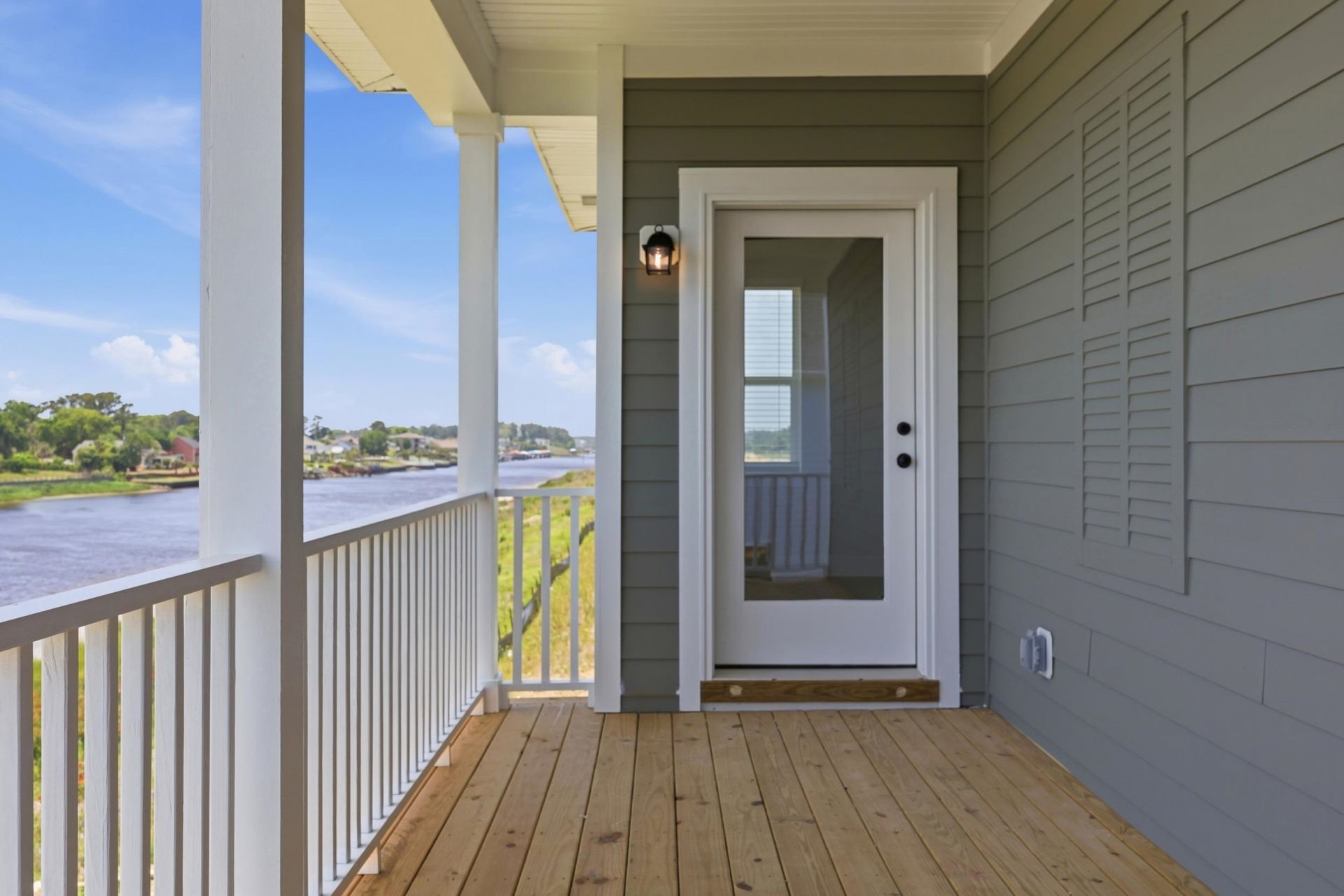 988 Triton Ave. Photo 22