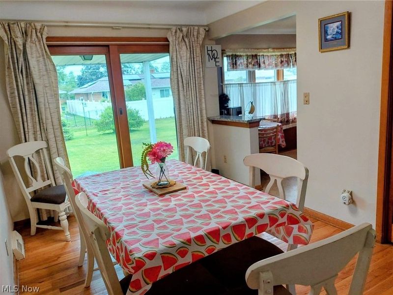 8320 Banner Lane , Parma, OH 44129 Photo 6