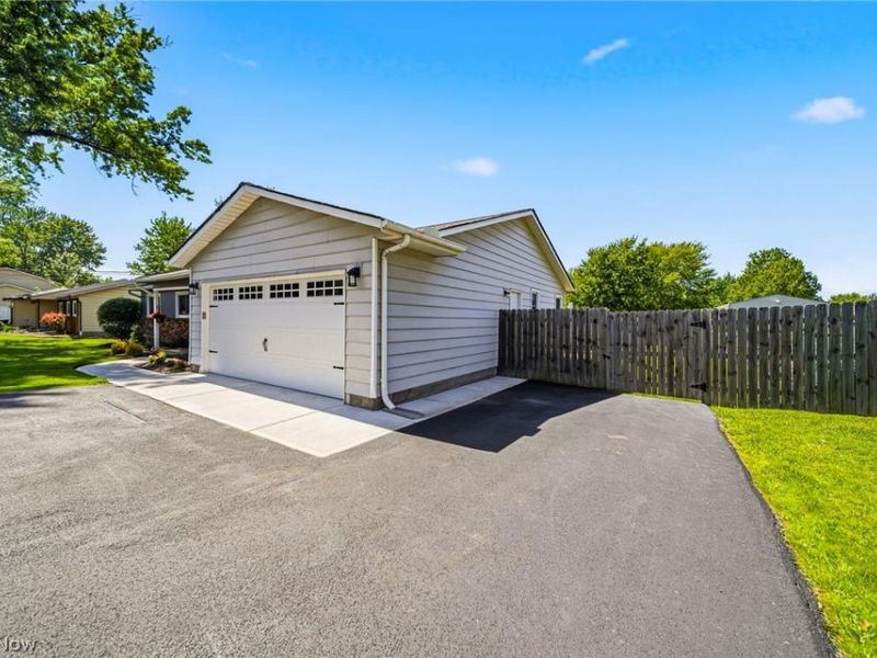 9839 Johnnycake Ridge Road, Concord Township, OH 44060 Photo 36