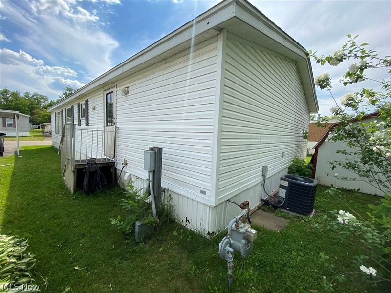 150 Rolling Acres Circle W, Massillon, OH 44647 Photo 21