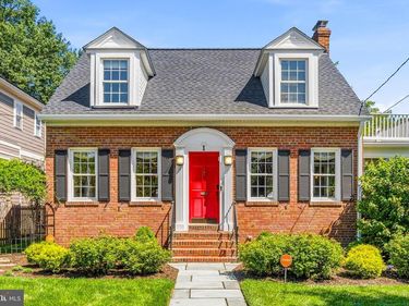 1 W MASON AVENUE, ALEXANDRIA, VA 22301
