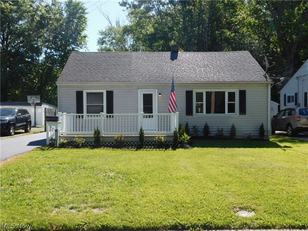 1283 Waverly Road , Eastlake, OH 44095