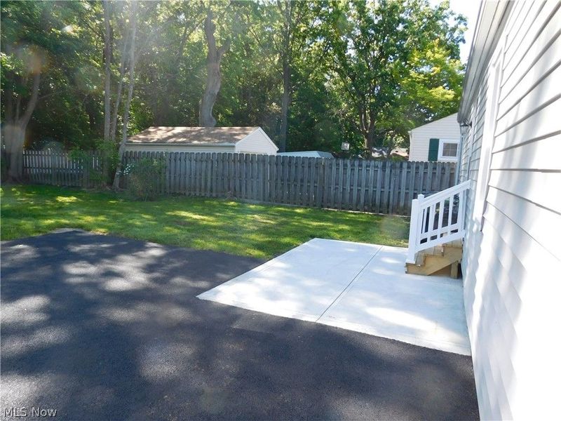 1283 Waverly Road , Eastlake, OH 44095 Photo 21