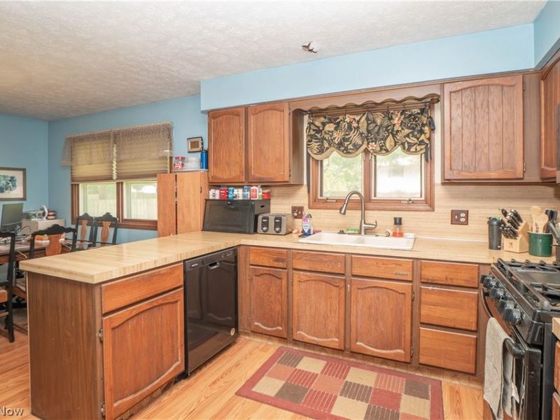 7819 Aramis Street NW, Massillon, OH 44646 Photo 10