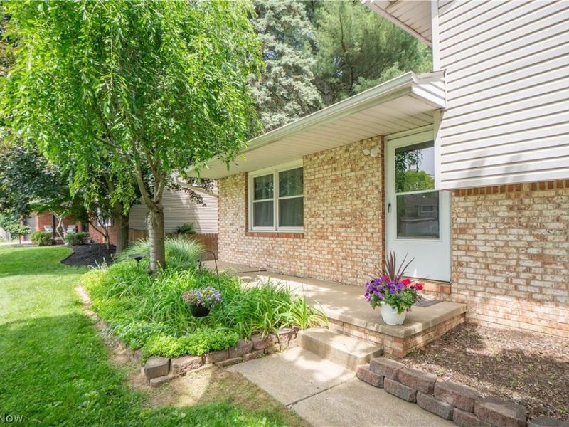 7819 Aramis Street NW, Massillon, OH 44646 Photo 3