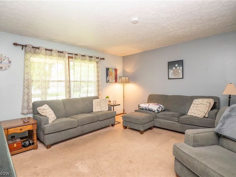 7819 Aramis Street NW, Massillon, OH 44646 Photo 4