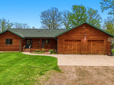 17079 Paw Print Drive, Laporte, MN 56461