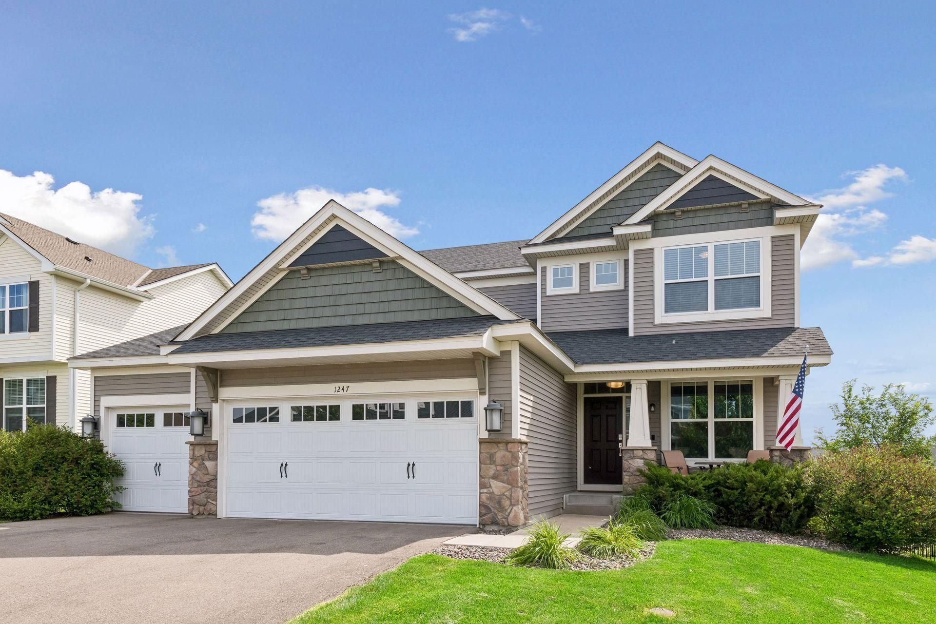 1247 Maple Lane, Carver, MN 55315