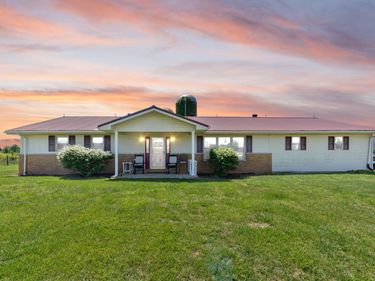2665 Kentucky 80 , Windsor, KY 42565