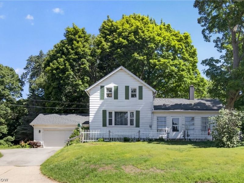 1031 Park Avenue , Amherst, OH 44001 Photo 1
