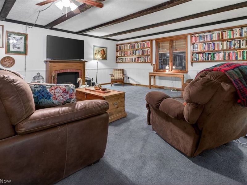 1031 Park Avenue , Amherst, OH 44001 Photo 5