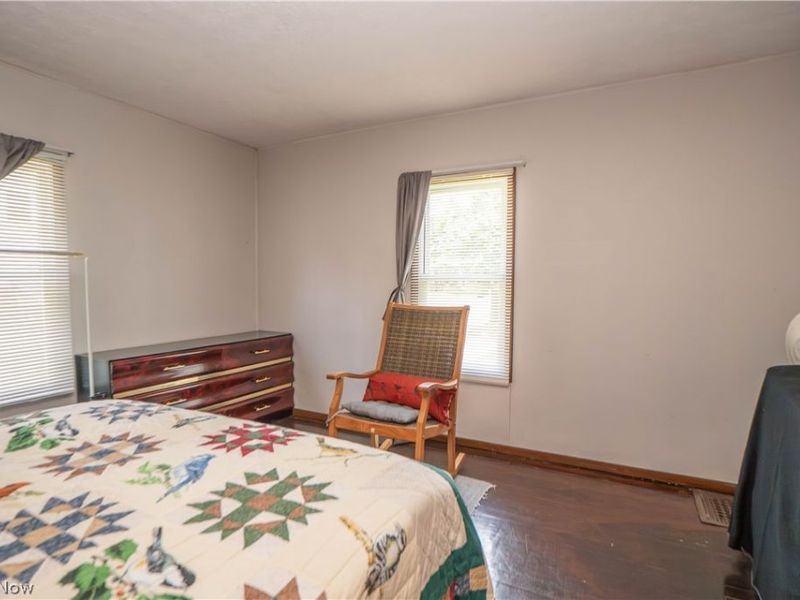 1136 Beardsley Street , Akron, OH 44301 Photo 10
