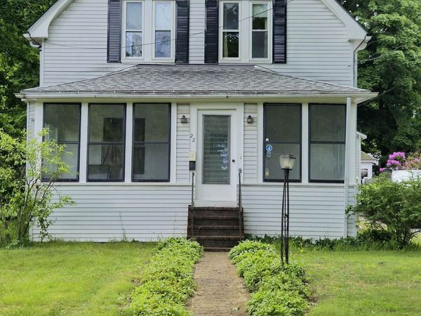 22 Fairview Avenue, Derry, NH 03038