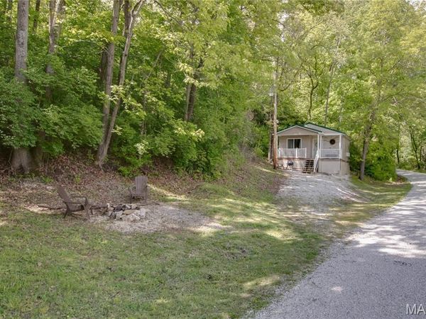 1144 500 E , Hillview, IL 62050