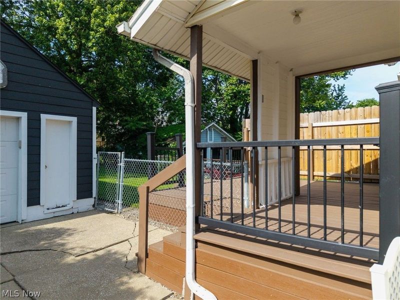 342 Washington Avenue , Barberton, OH 44203 Photo 4