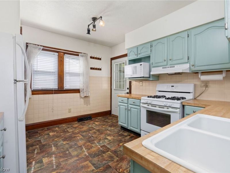 342 Washington Avenue , Barberton, OH 44203 Photo 7