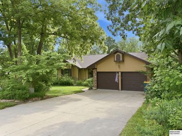14815 OLD HICKORY Road, Plattsmouth, NE 68048