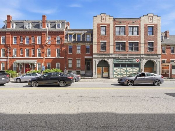 100 Appleton St, Lowell, MA 01852