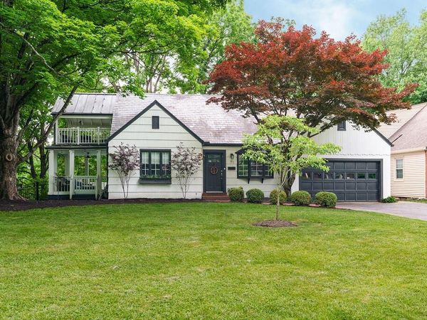 71 E Southington Avenue , Worthington, OH 43085