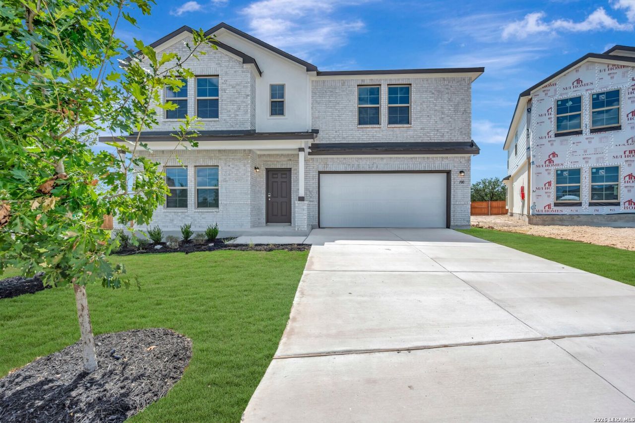 100 Stabler Square, San Antonio, TX 78056 Main Photo