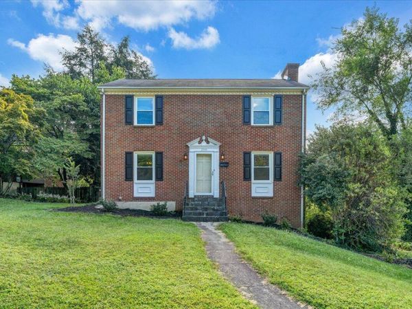 2444 Lincoln AVE SW, Roanoke, VA 24015