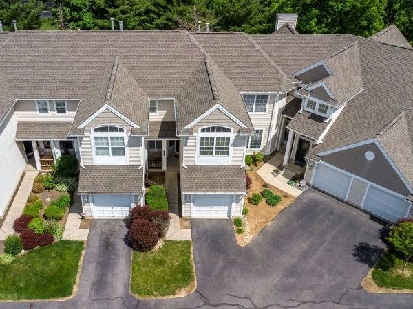 1274 Fairview Cir, Lopatcong, NJ 08886