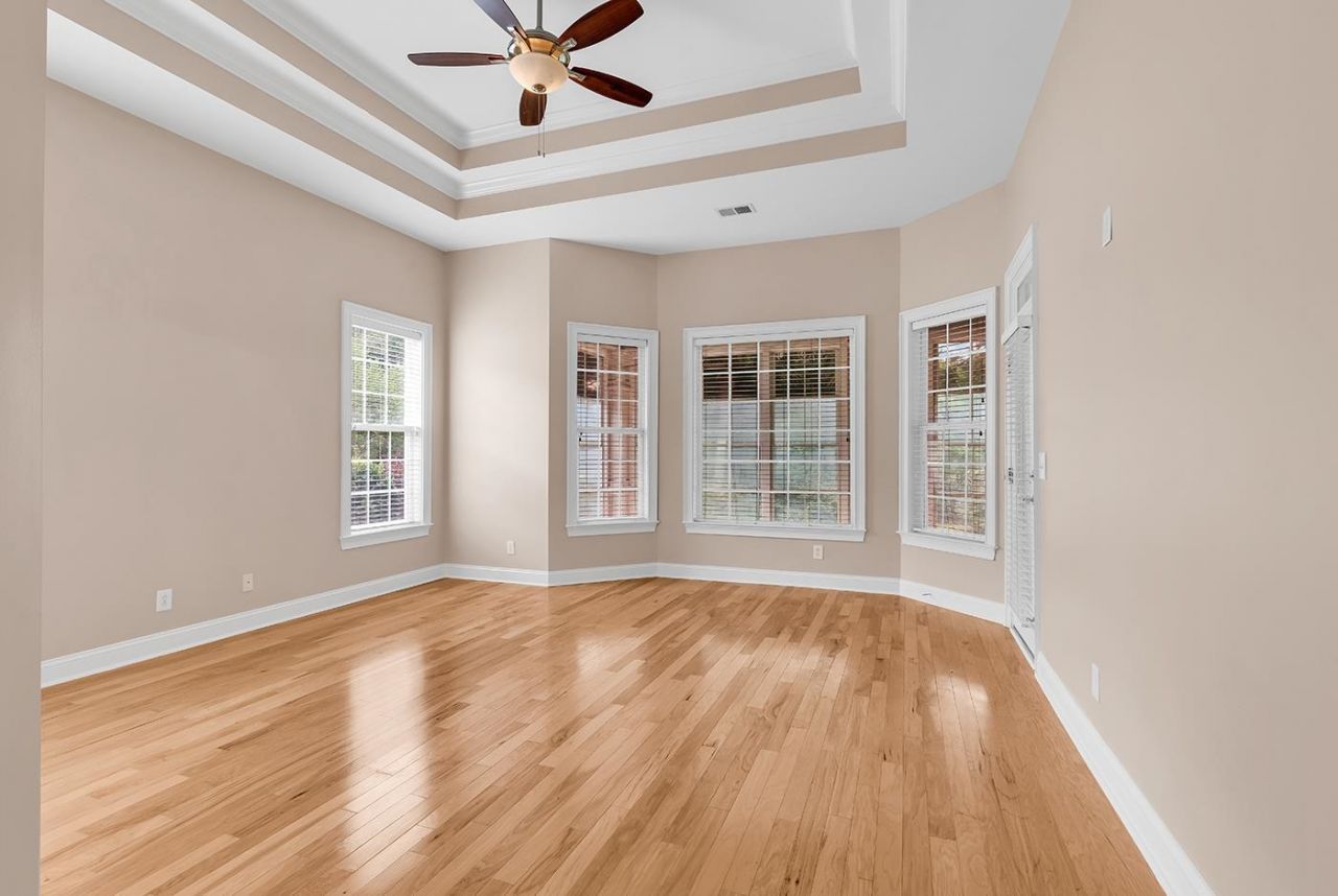 5606 Leatherleaf Dr. Photo 17
