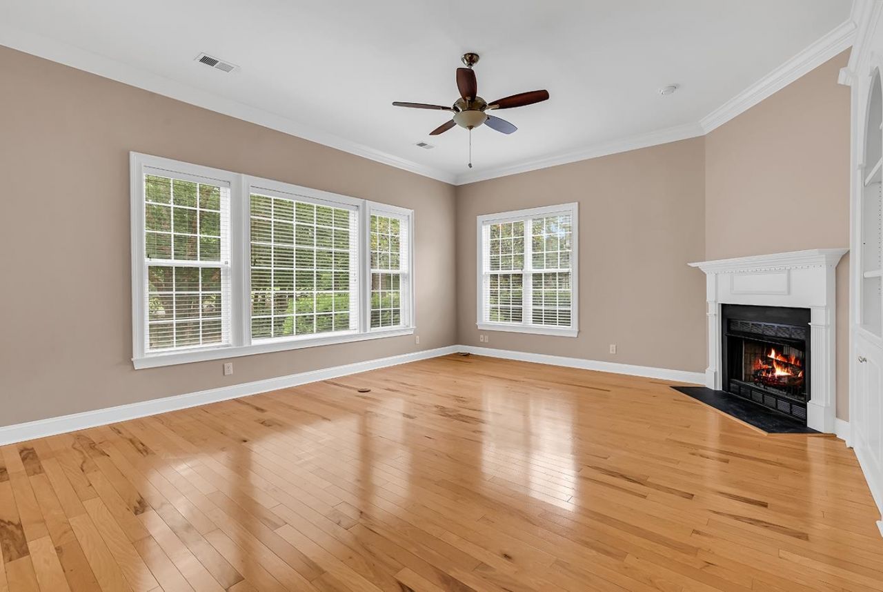 5606 Leatherleaf Dr. Photo 36