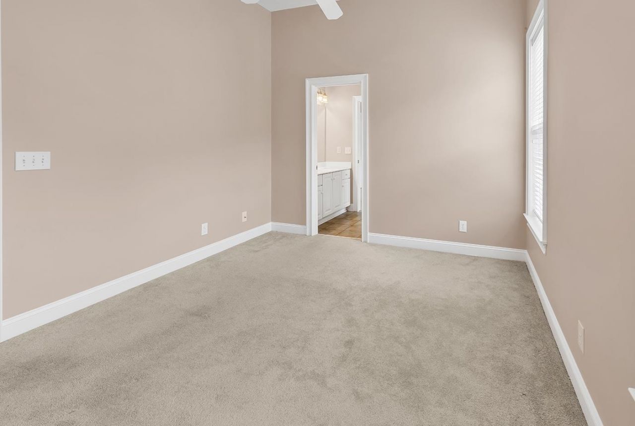 5606 Leatherleaf Dr. Photo 42