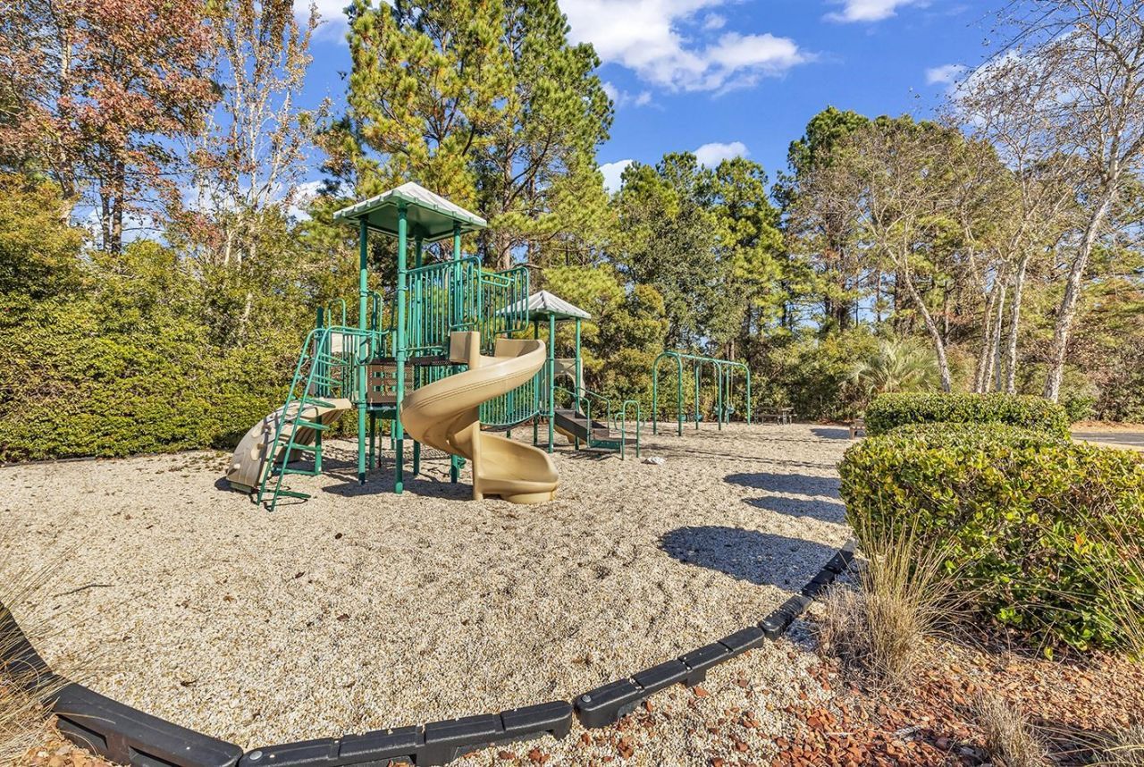 5606 Leatherleaf Dr. Photo 71