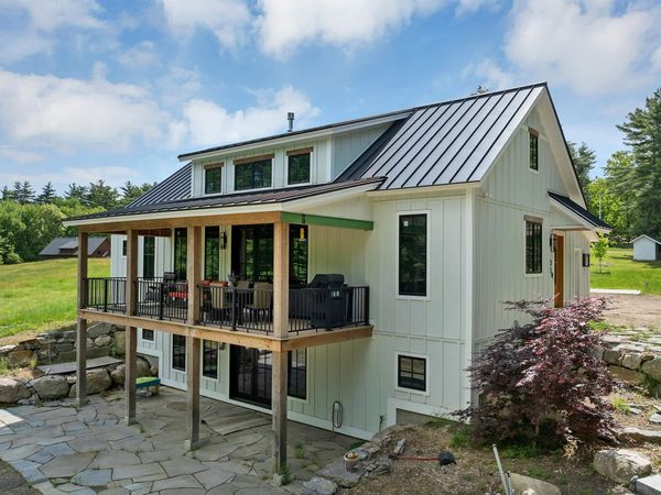 31 Powers Road, Meredith, NH 03253